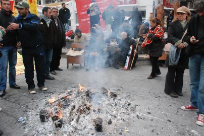 Aleviler sokakları ısıtacak