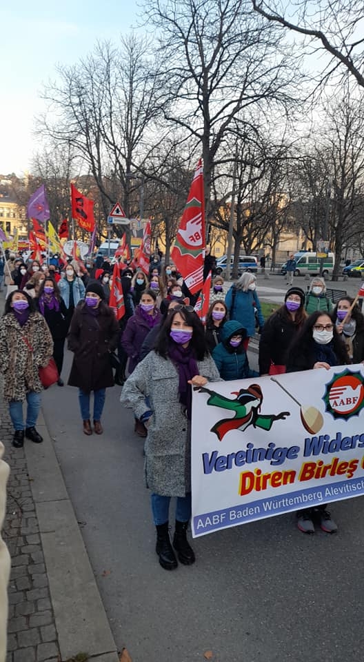 Alevi kadınlar Stuttgart’ta alandaydı