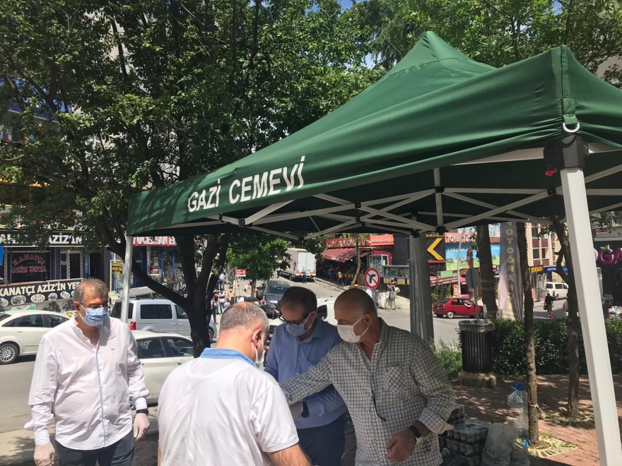 Gazi Cemevi pandemi sürecinde 40 bine yakın lokmayı paylaştırdı